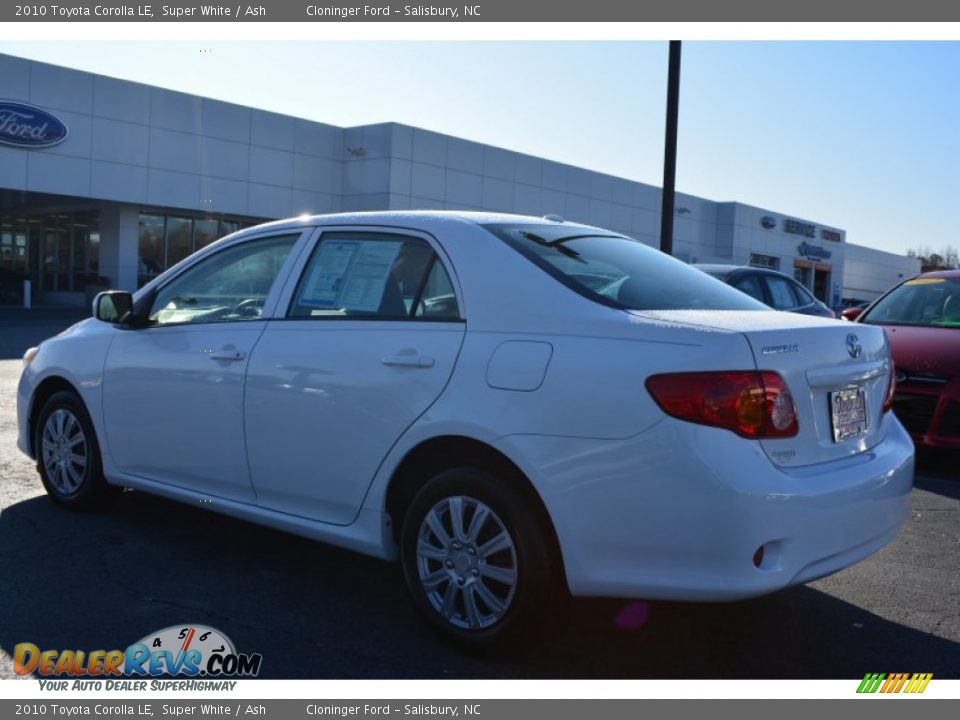 2010 Toyota Corolla LE Super White / Ash Photo #5