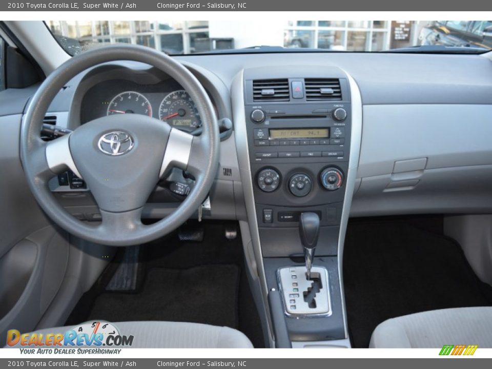 Dashboard of 2010 Toyota Corolla LE Photo #11