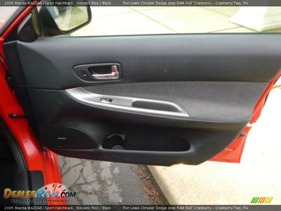 2005 Mazda MAZDA6 i Sport Hatchback Volcanic Red / Black Photo #10