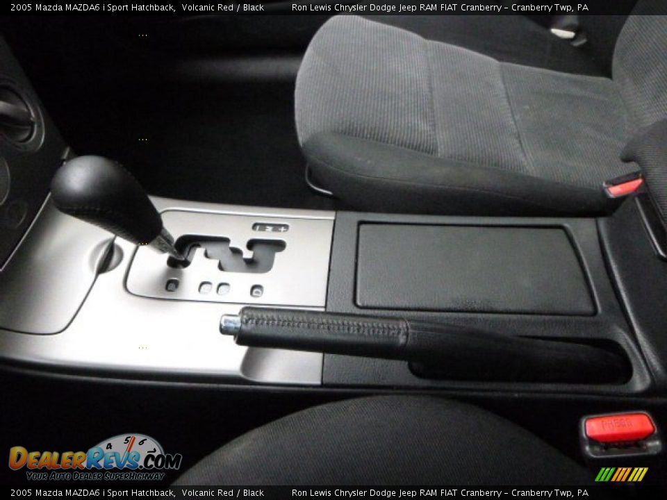 2005 Mazda MAZDA6 i Sport Hatchback Volcanic Red / Black Photo #20