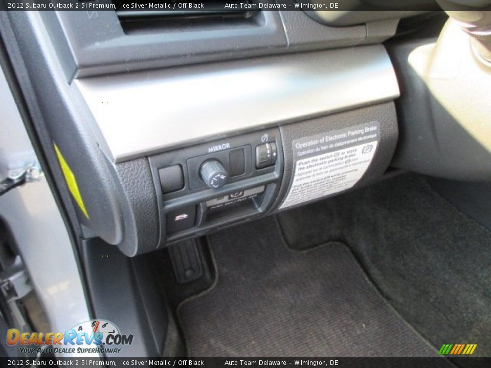 2012 Subaru Outback 2.5i Premium Ice Silver Metallic / Off Black Photo #27