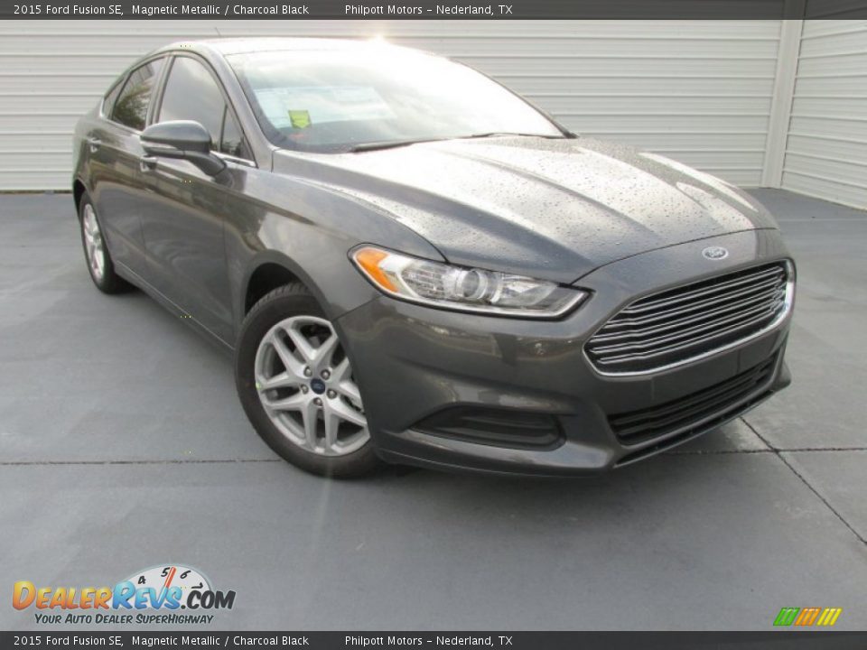 2015 Ford Fusion SE Magnetic Metallic / Charcoal Black Photo #2