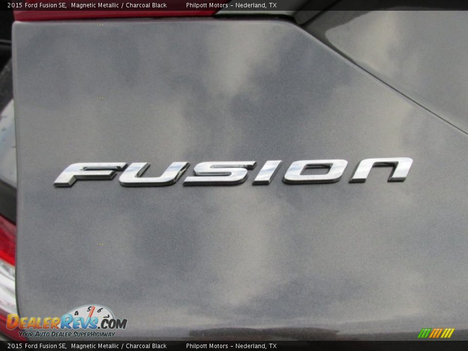 2015 Ford Fusion SE Magnetic Metallic / Charcoal Black Photo #14