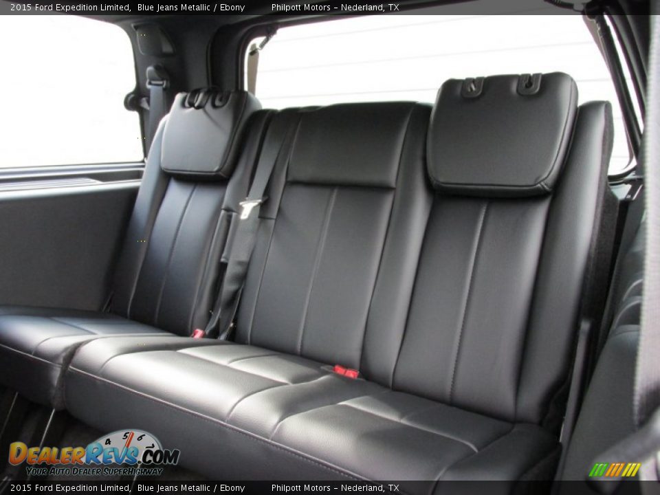 Rear Seat of 2015 Ford Expedition Limited Photo #26