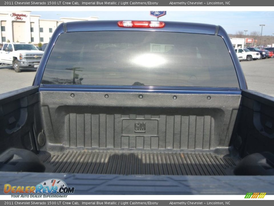 2011 Chevrolet Silverado 1500 LT Crew Cab Imperial Blue Metallic / Light Cashmere/Ebony Photo #17