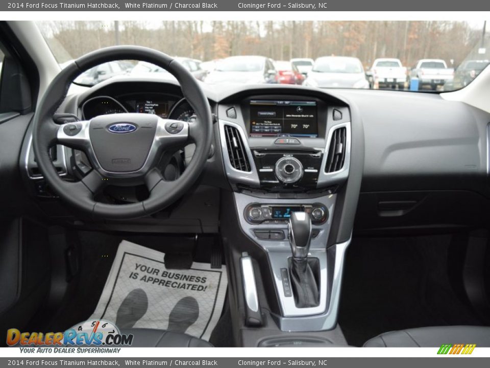2014 Ford Focus Titanium Hatchback White Platinum / Charcoal Black Photo #8