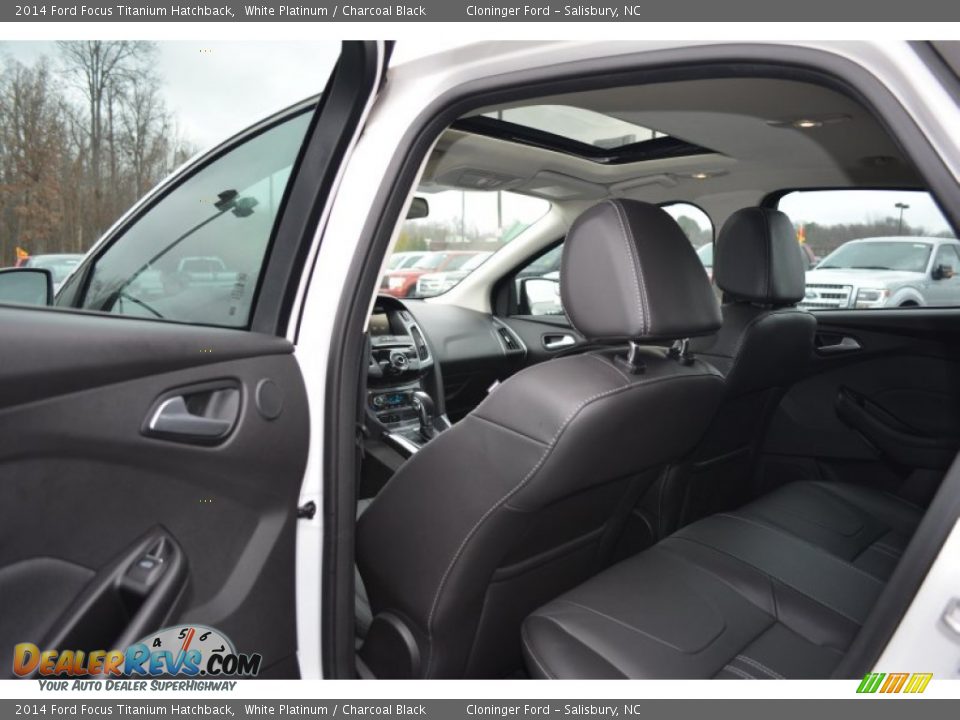 2014 Ford Focus Titanium Hatchback White Platinum / Charcoal Black Photo #9