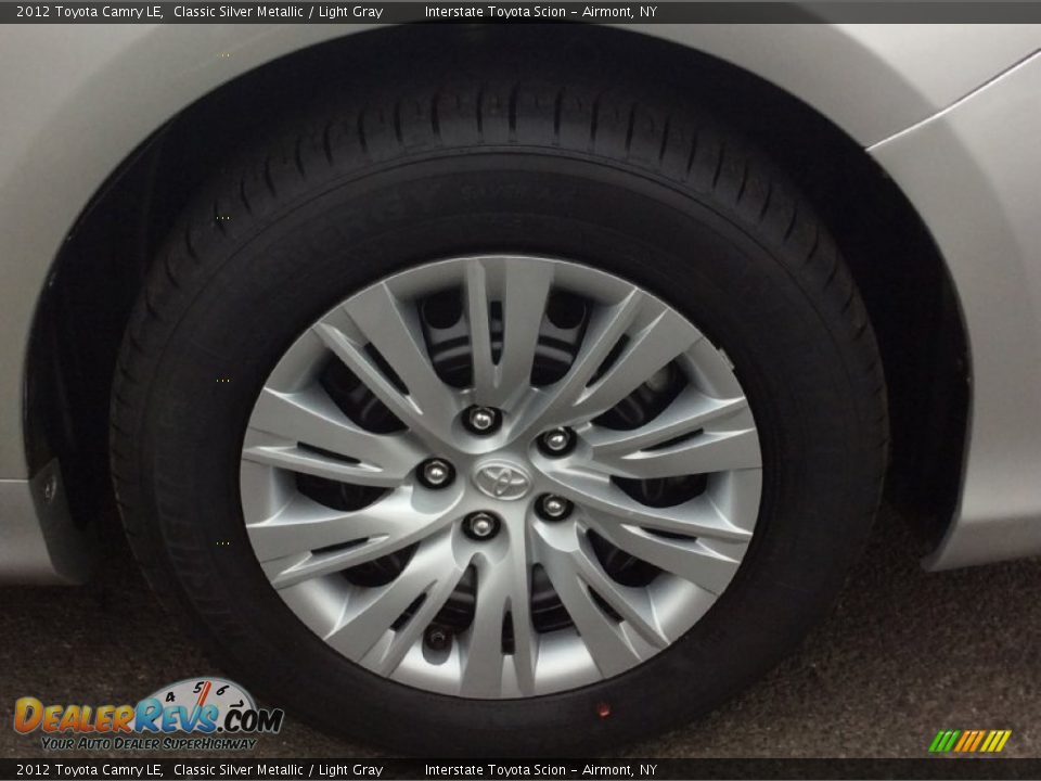 2012 Toyota Camry LE Classic Silver Metallic / Light Gray Photo #22