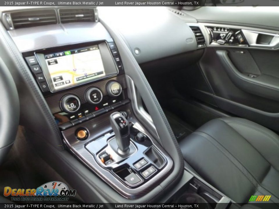 2015 Jaguar F-TYPE R Coupe Ultimate Black Metallic / Jet Photo #26