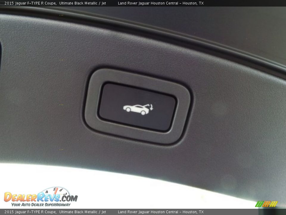 2015 Jaguar F-TYPE R Coupe Ultimate Black Metallic / Jet Photo #31