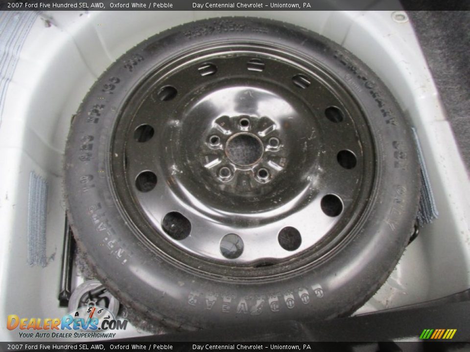 2007 Ford Five Hundred SEL AWD Oxford White / Pebble Photo #19