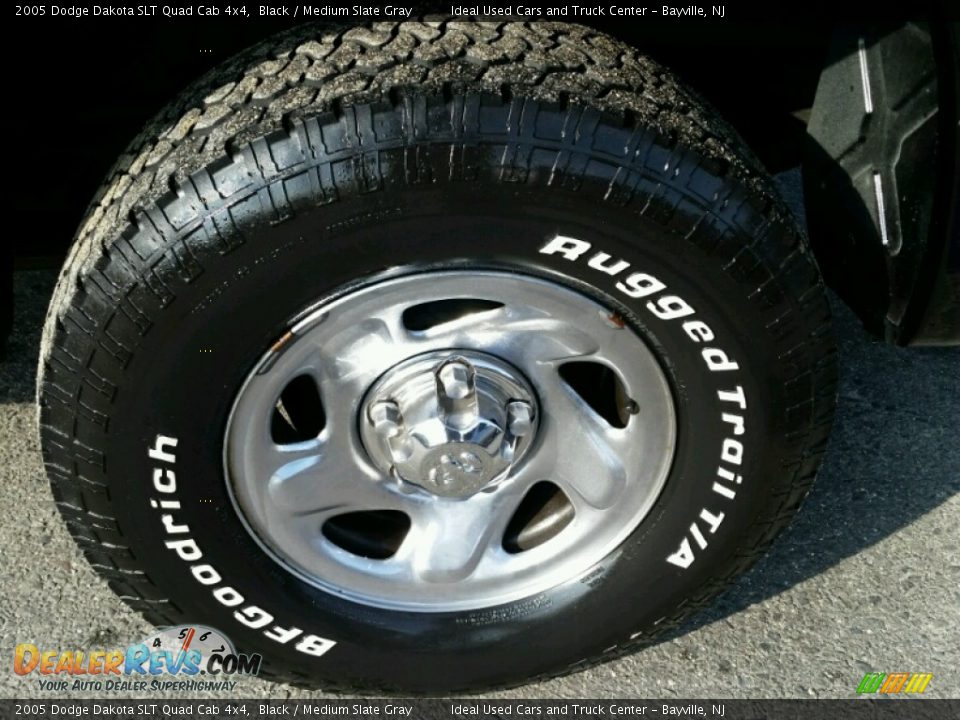 2005 Dodge Dakota SLT Quad Cab 4x4 Black / Medium Slate Gray Photo #19