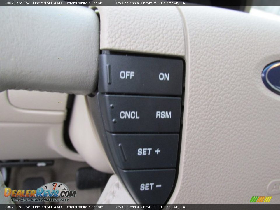 2007 Ford Five Hundred SEL AWD Oxford White / Pebble Photo #36