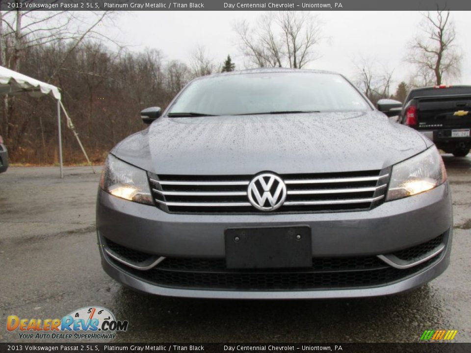2013 Volkswagen Passat 2.5L S Platinum Gray Metallic / Titan Black Photo #15