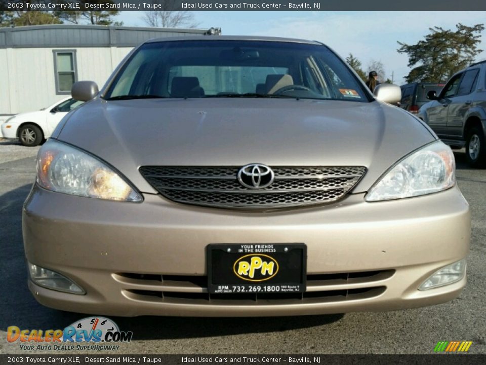 2003 Toyota Camry XLE Desert Sand Mica / Taupe Photo #4