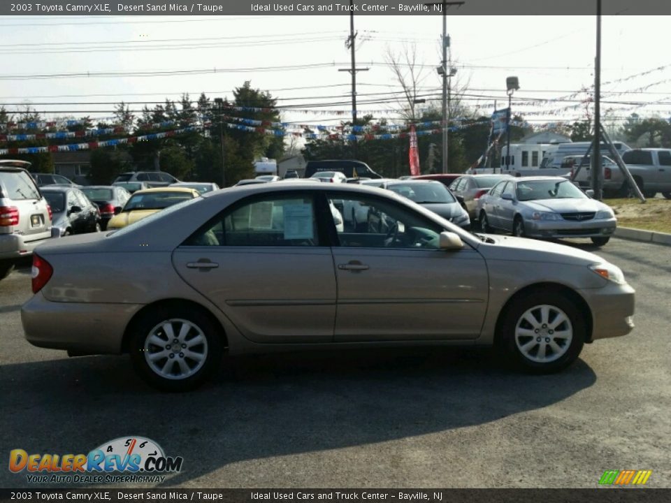 2003 Toyota Camry XLE Desert Sand Mica / Taupe Photo #8