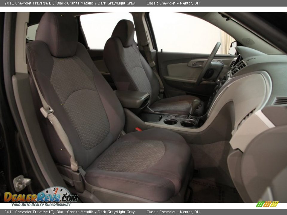 2011 Chevrolet Traverse LT Black Granite Metallic / Dark Gray/Light Gray Photo #10