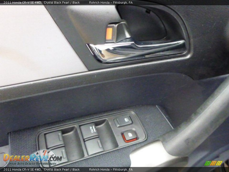 2011 Honda CR-V SE 4WD Crystal Black Pearl / Black Photo #20
