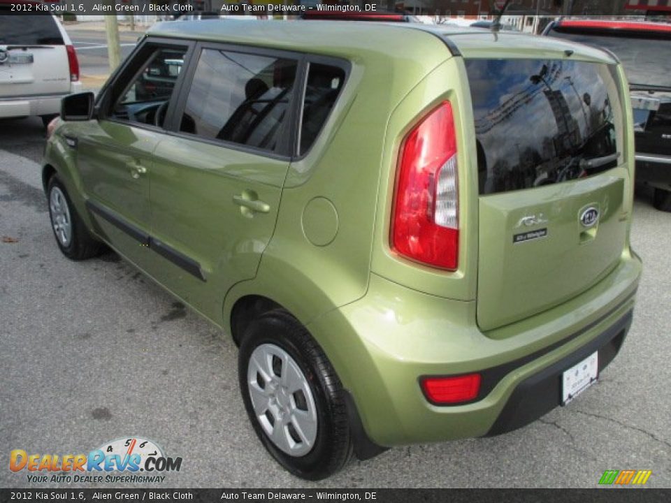 2012 Kia Soul 1.6 Alien Green / Black Cloth Photo #4