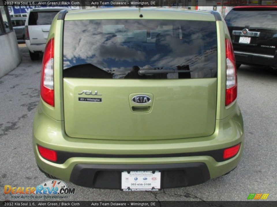 2012 Kia Soul 1.6 Alien Green / Black Cloth Photo #5