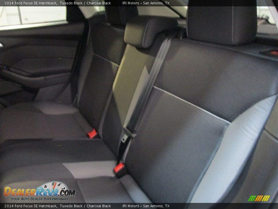 2014 Ford Focus SE Hatchback Tuxedo Black / Charcoal Black Photo #10
