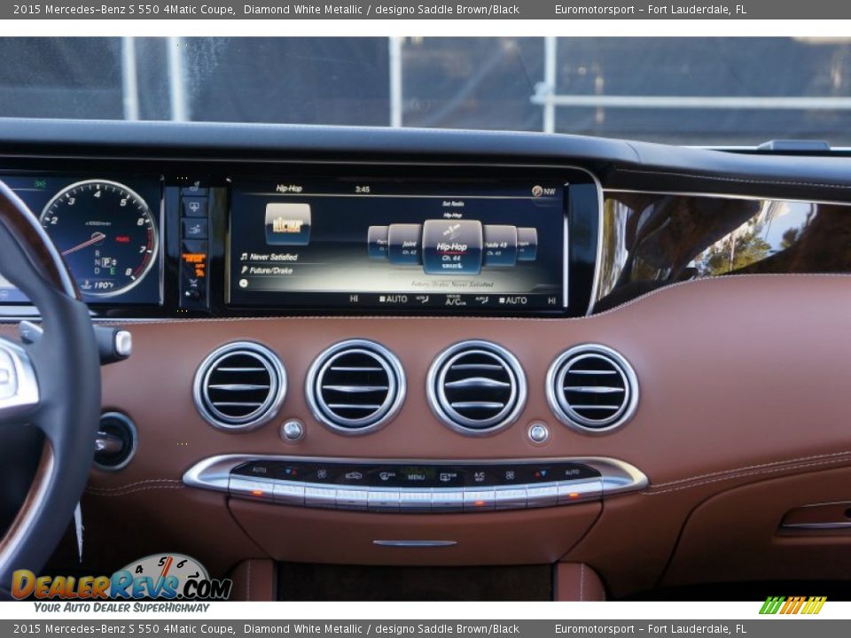 Controls of 2015 Mercedes-Benz S 550 4Matic Coupe Photo #48