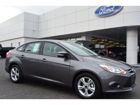 Sterling Gray Ford Focus SE Sedan.  Click to enlarge.