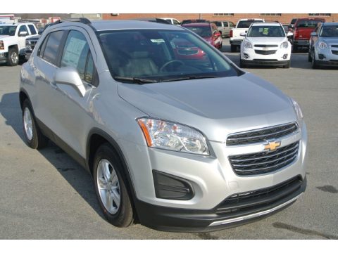 Silver Ice Metallic Chevrolet Trax LT.  Click to enlarge.
