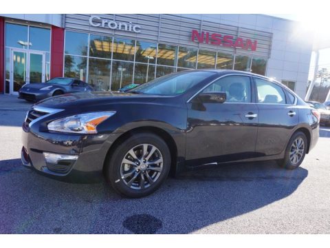 Storm Blue Nissan Altima 2.5 S.  Click to enlarge.