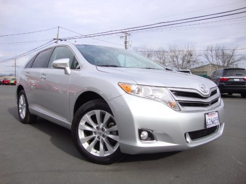 Classic Silver Metallic Toyota Venza LE.  Click to enlarge.