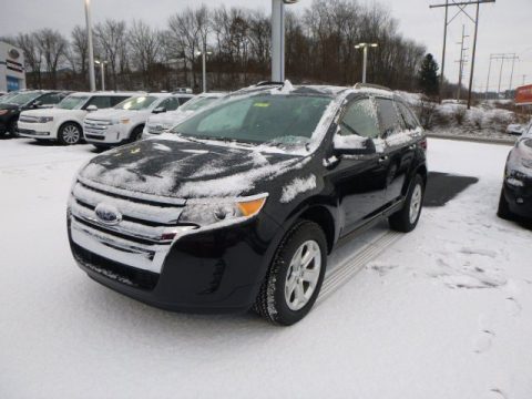 Tuxedo Black Ford Edge SE AWD. Click to enlarge. Tuxedo Black Ford Edge SE AWD. Click to enlarge.
