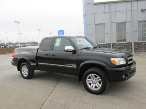 Black Toyota Tundra SR5 Access Cab 4x4.  Click to enlarge.