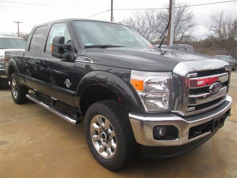 Tuxedo Black Ford F250 Super Duty Lariat Crew Cab 4x4.  Click to enlarge.