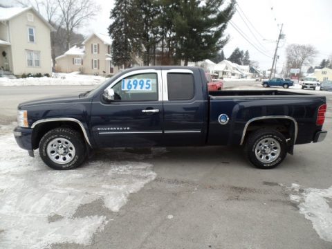 Imperial Blue Metallic Chevrolet Silverado 1500 LS Extended Cab.  Click to enlarge.