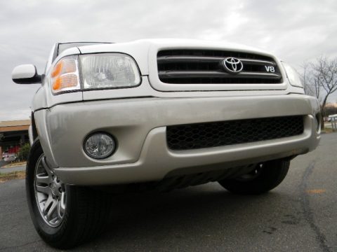 Natural White Toyota Sequoia SR5 4x4.  Click to enlarge.