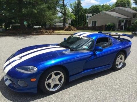 GTS Blue Pearl Dodge Viper GTS.  Click to enlarge.