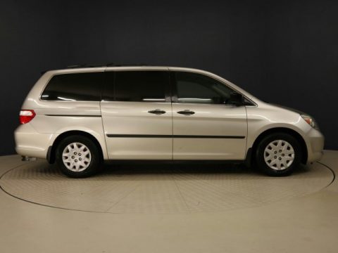 Silver Pearl Metallic Honda Odyssey LX.  Click to enlarge.