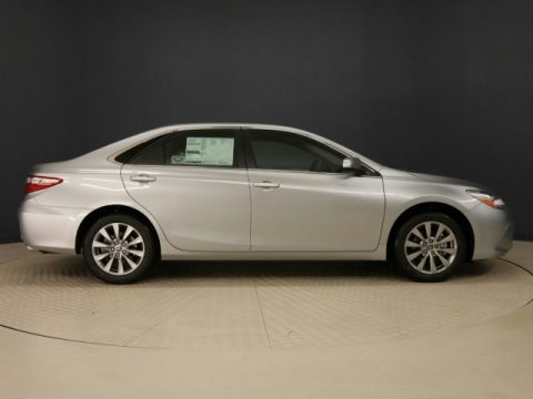 Celestial Silver Metallic Toyota Camry XLE.  Click to enlarge.