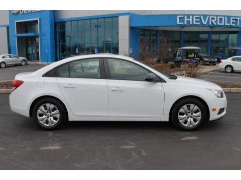 Summit White Chevrolet Cruze LS.  Click to enlarge.