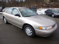 Front 3/4 View of 1999 Buick Century Custom #5