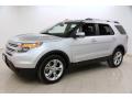 Front 3/4 View of 2015 Ford Explorer Limited 4WD #3