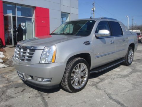 Silver Lining Metallic Cadillac Escalade EXT Luxury AWD.  Click to enlarge.