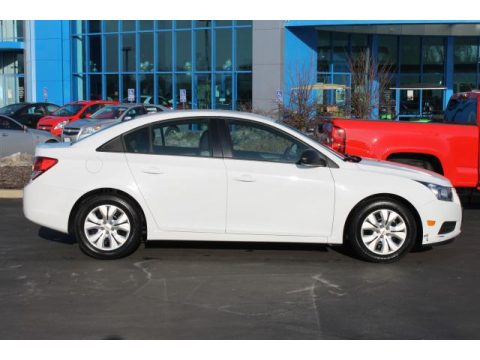 Summit White Chevrolet Cruze LS.  Click to enlarge.