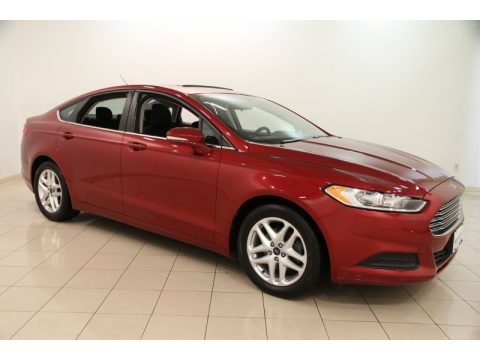Ruby Red Metallic Ford Fusion SE. Click to enlarge. Ruby Red Metallic Ford Fusion SE. Click to enlarge.