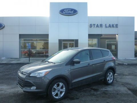 Sterling Gray Metallic Ford Escape SE 1.6L EcoBoost 4WD.  Click to enlarge.