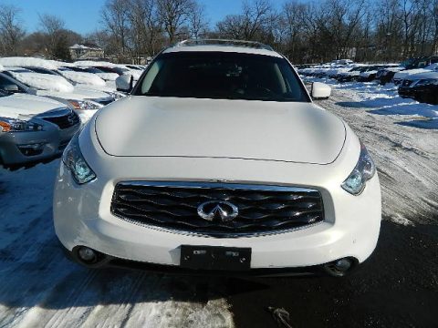 Moonlight White Infiniti FX 35 AWD.  Click to enlarge.