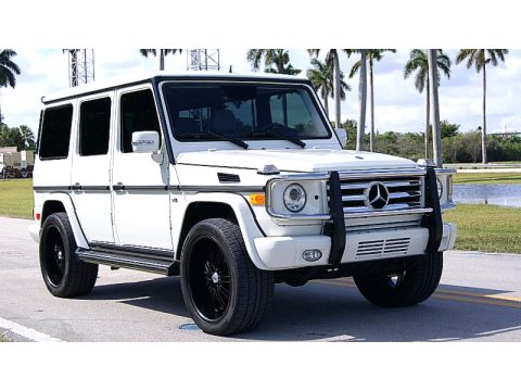 Arctic White Mercedes-Benz G 550.  Click to enlarge.