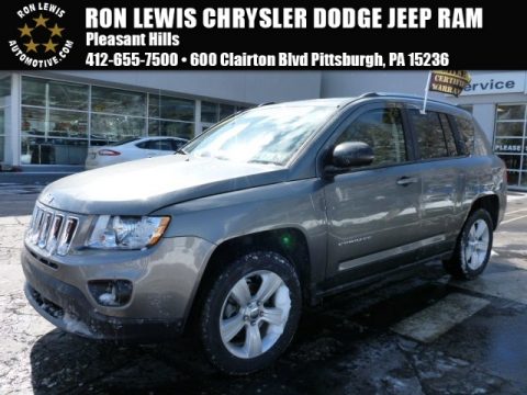 Mineral Gray Metallic Jeep Compass Latitude 4x4.  Click to enlarge.