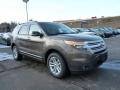Front 3/4 View of 2015 Ford Explorer XLT 4WD #1