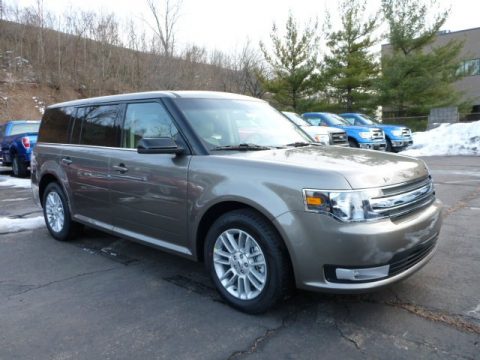 Mineral Gray Ford Flex SEL AWD.  Click to enlarge.